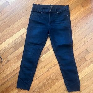 Ann Taylor, Straight Leg Jeans, Dark Blue size 8